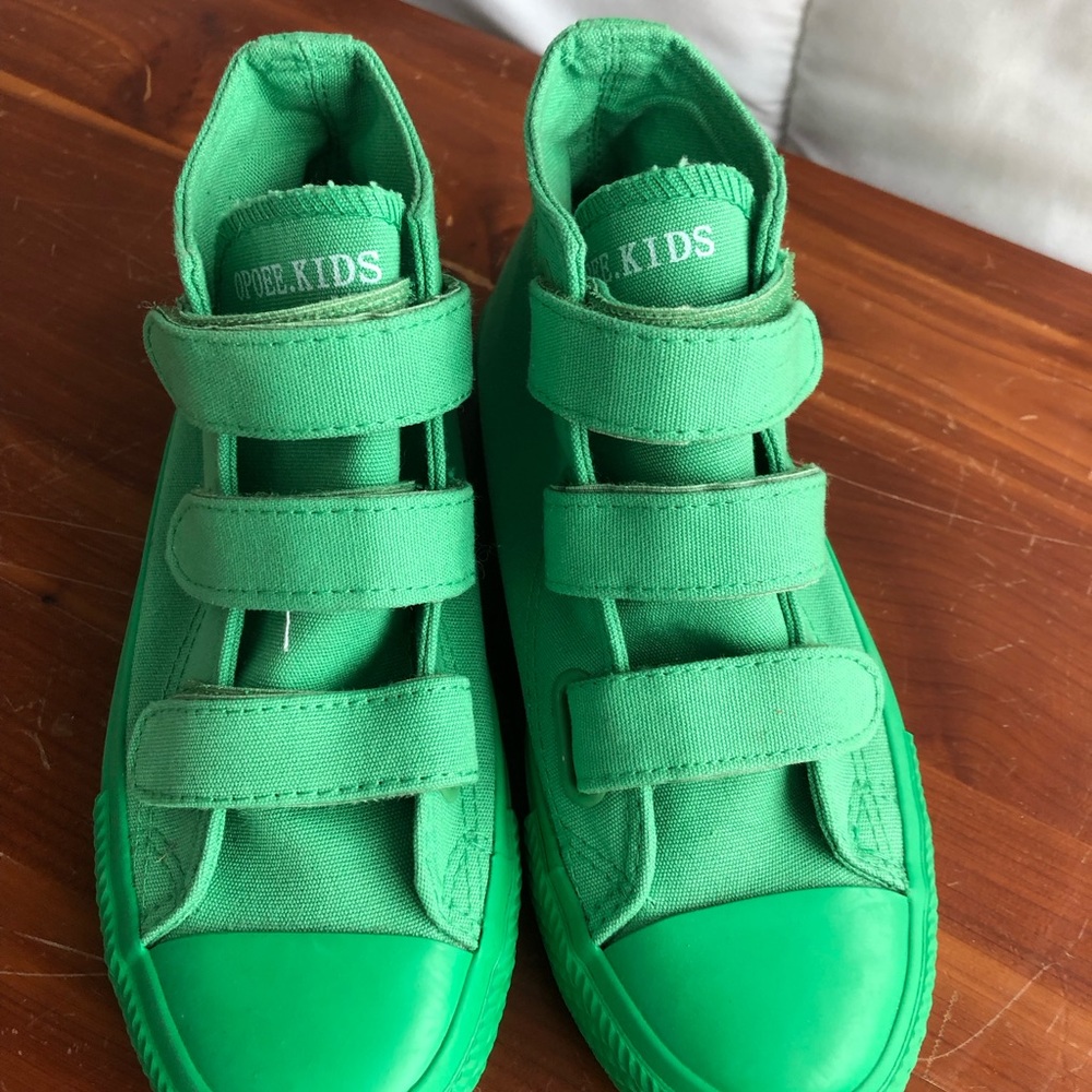 Gree Opoee Kids high tops, size 33